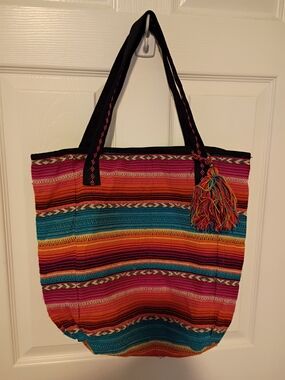 Bright Western Look Striped Women's Tote Bag EUC Super Cute!